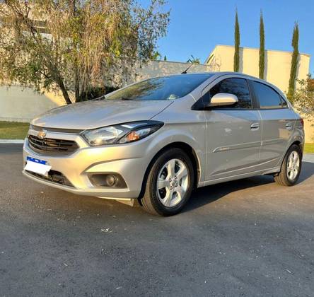 CHEVROLET ONIX 1.4 MPFI LT 8V FLEX 4P AUTOMÁTICO CHEVROLET ONIX 1.4 MPFI LT 8V FLEX 4P AUTOMÁTICO